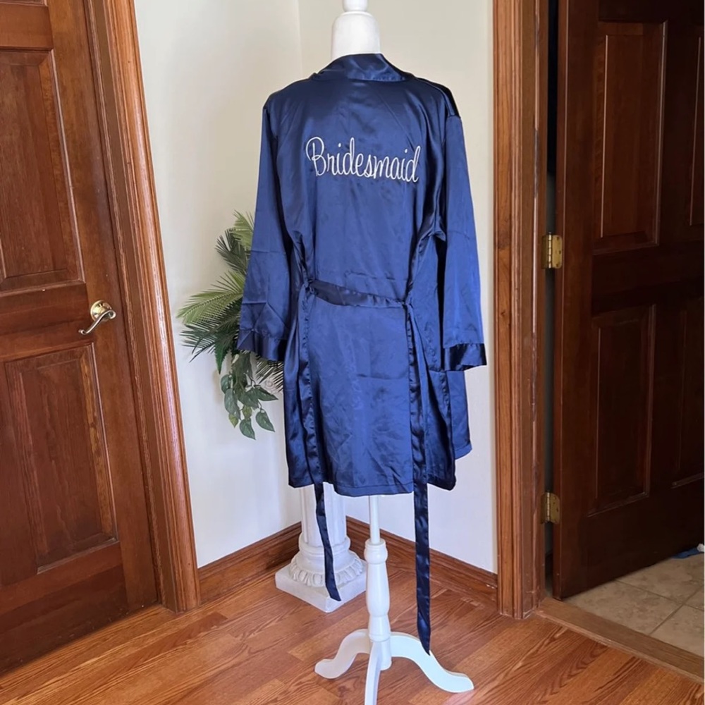 Bridesmaid Robes - Picture 3 of 8
